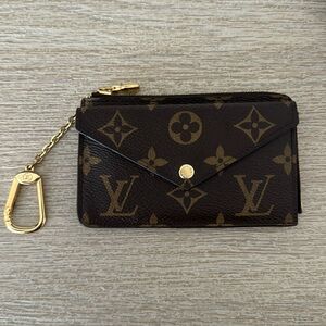 Authentic Louis Vuitton Recto Verso Card Case Monogram